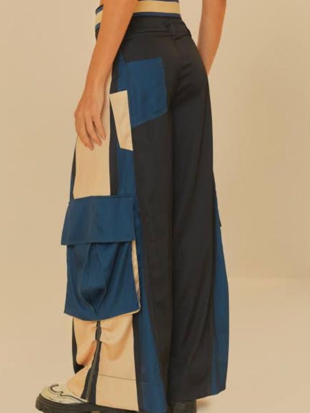 Farm Rio Cargo Pants - Picture 2 of 6